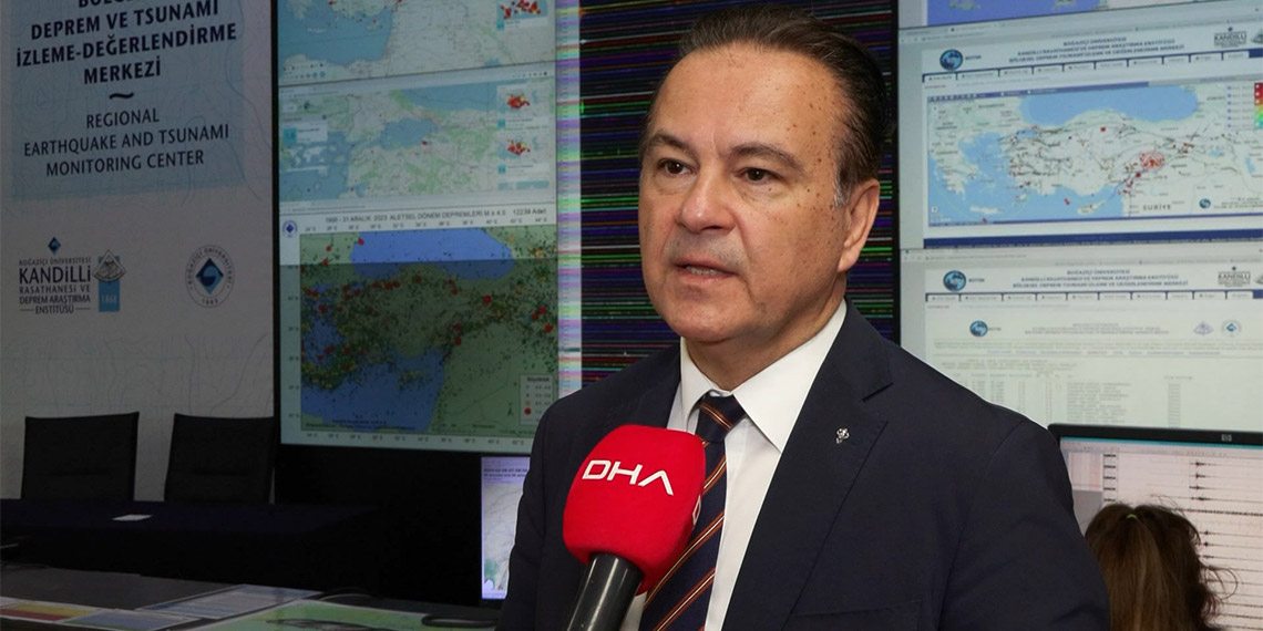 Kandilli Rasathanesi Müdürü Prof. Dr. Haluk Özener, "Marmara Denizi içerisinde bir sismik boşluk var. Bu coğrafyada 7'nin üzerinde bir deprem yaşayacağımız açık" dedi.