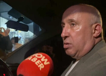 Silah sesleriyle beraber hepimiz yere yattık