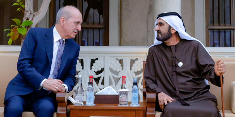 Numan Kurtulmuş BAE Devlet Başkanı Yardımcısı ile görüştü