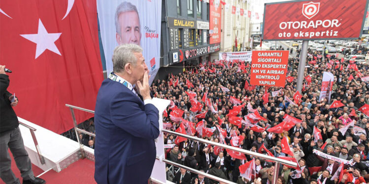 İsraf edecek paramız yok, bu paralar kolay kazanılmıyor