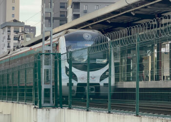 Marmaray'da raylara atlayan bir kişi hayatını kaybetti