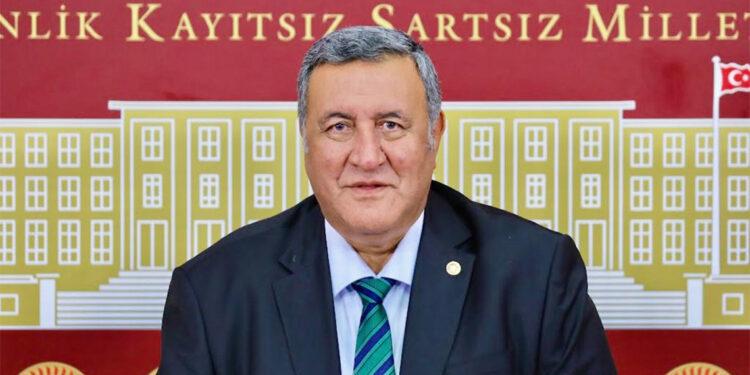 Gürer, yabancılara satılan konut sayısındaki artışa dikkat çekti