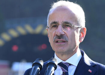 Otoyollarda 'Serbest Geçiş Sistemi' dönemi başladı