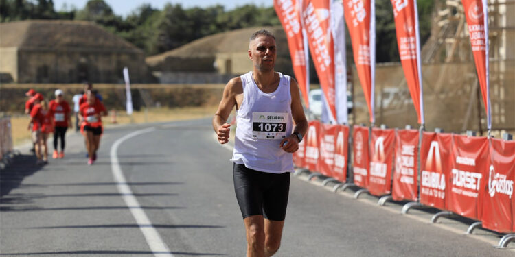 Özcan Bos tip2 diyabet hastalığıyla koşarak mücadele ediyor