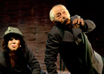 Türkiye Tiyatrosu'nun "Politik Tiyatro" ile tanışması