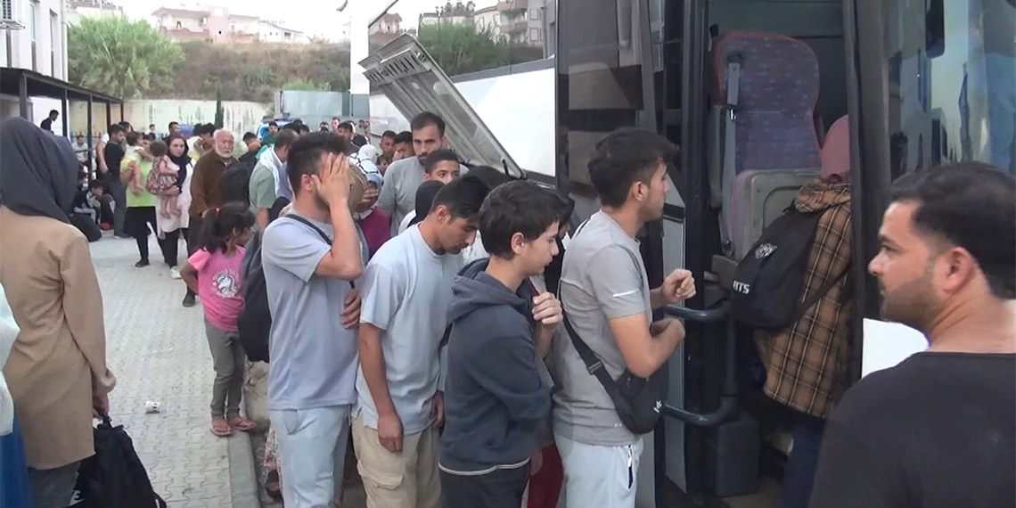 Türk denizlerinde 14 yılda 184 bin 175 göçmen sağ kurtarıldı