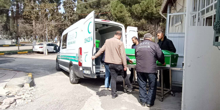 2 kardeş arazi tartışmasında babasını öldürüp annesi ve kardeşini yaraladı