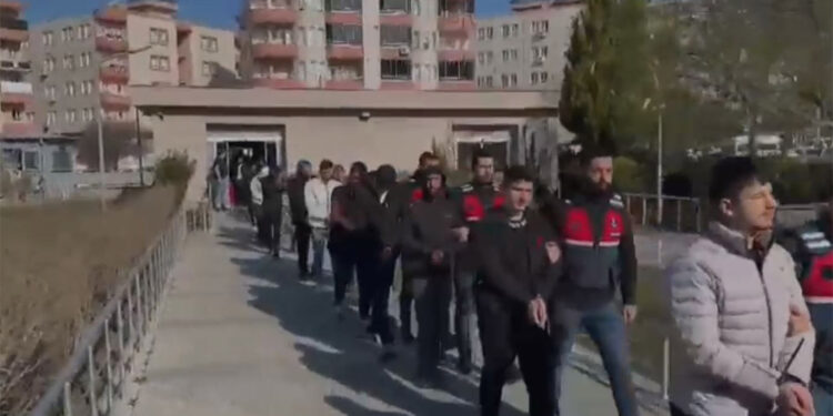 Sibergöz-26 operasyonlarında 75 şüpheli yakalandı