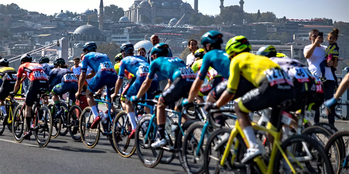 Uluslararası bisiklet birliği'nin (uci) avrupa turları takviminde yer alan ve türkiye'nin "proseries" kategorisindeki tek bisiklet yarışı olan 59. Cumhurbaşkanlığı türkiye bisiklet turu, dünyaca ünlü profesyonel takım ve sporcuların katılımıyla 21 nisan pazar günü antalya'dan başlayıp, 28 nisan pazar günü i̇stanbul'da sona erecek.