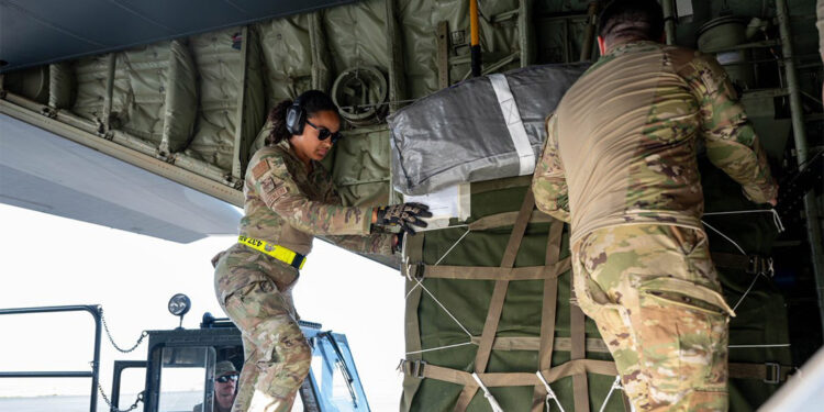 ABD, Gazze'ye havadan yardım yaptı