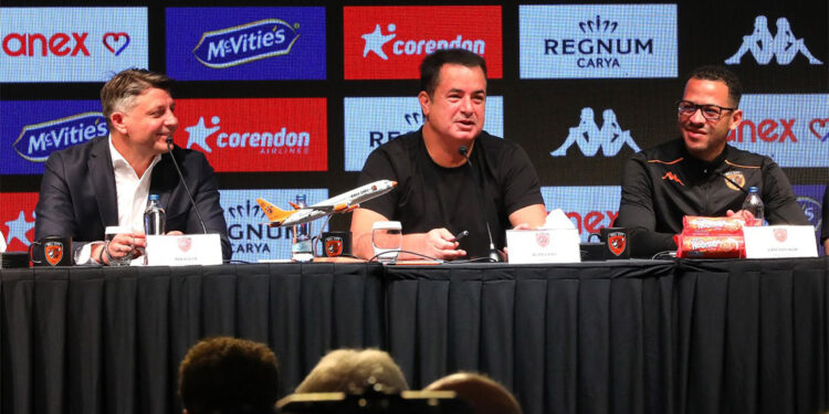 Trabzonspor maçında olanların ana sebebi hakemler