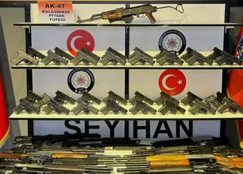 Adana'da 64 ruhsatsız silah ele geçirildi