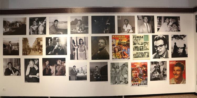 Ahmet Mekin'in sinema ve yaşam serüveni sergisi sanatseverlerle buluştu