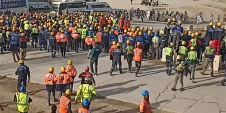 Akkuyu Nükleer Güç Santrali inşaat sahasında maaş gerginliği