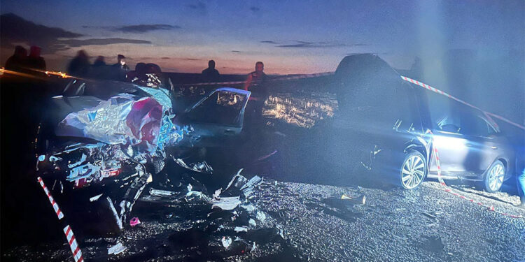 Aksaray'da 2 otomobil çarpıştı; 1 ölü