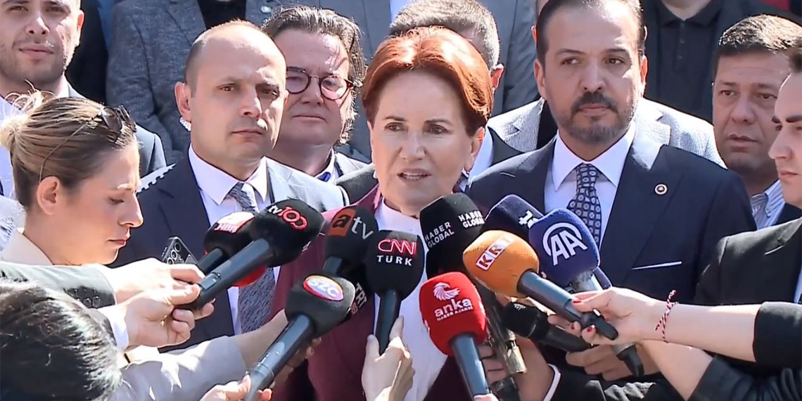 İYİ Parti Genel Başkanı Meral Akşener, Ankara'da oyunu kullandı. Akşener, "Seçim sonuçlarının Türkiye açısından iyi olacağını düşünüyorum. Bizim açımızdan da iyi olacağını düşünüyorum" dedi.