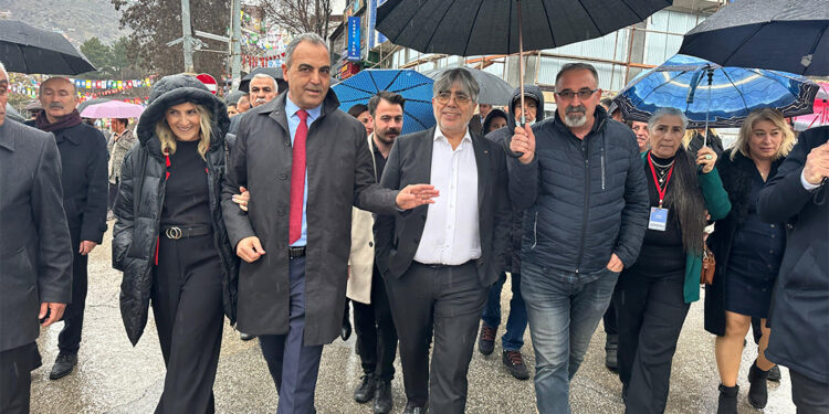 Almanya'yı akıllandıran Türk Tunceli'ye geldi