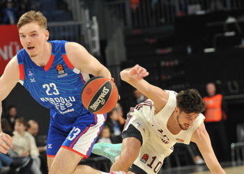 Anadolu Efes - Bayern Münih maçı; 109-86