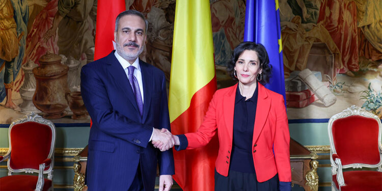 Hakan Fidan, Belçika Dışişleri Bakanı Lahbib ile görüştü
