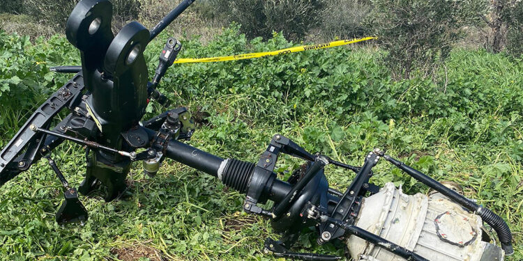 Zorunlu iniş yapan askeri helikopter yerden kaldırılamadı