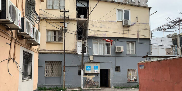 Arkadaşımız öldürülmüş diye polisi aradı cinayet silahı otomobilinden çıktı