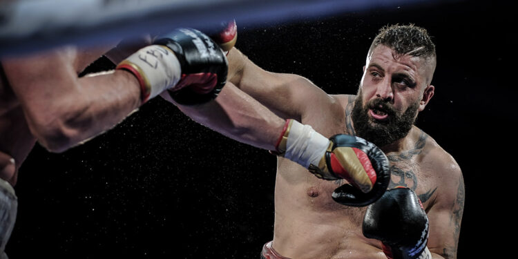 Ağır sıklet boksör Umut Camkıran'ın yeni rakibi açıklandı