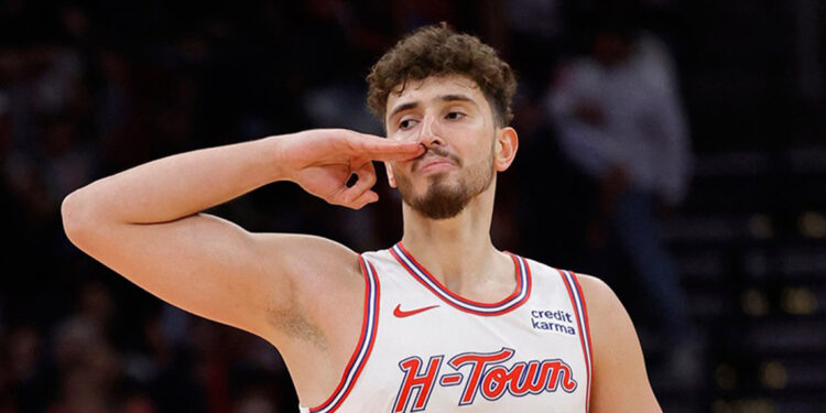 Alperen Şengün'den 24 saat içinde 68 sayı, 35 ribaund