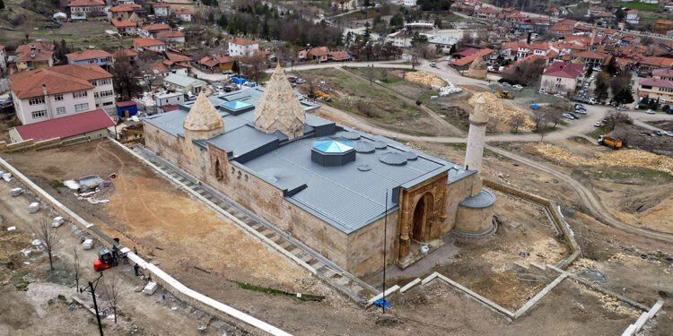 Anadolu'nun El Hamra'sında 9 yıllık hasret sona eriyor