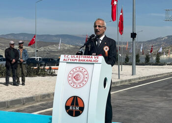 Ankara-İstanbul Süper Hızlı Tren Projesi başladı
