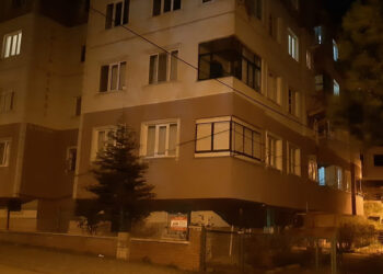 Anne ve 4 çocuğu doğalgazdan zehirlendi