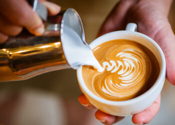 Azerbaycan Barista Şampiyonası, mağaza etapları ile başladı