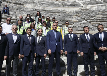 Bakan Ersoy'dan Aspendos Antik Kenti açıklaması