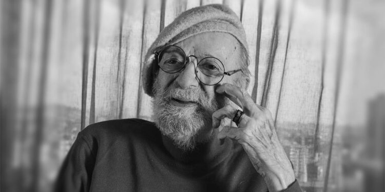 Kayhan Yıldızoğlu'nun aramızdan ayrılmasının üzüntüsünü yaşıyoruz