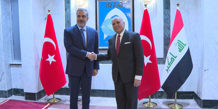 Hakan Fidan, Fuad Hussein ile bir araya geldi