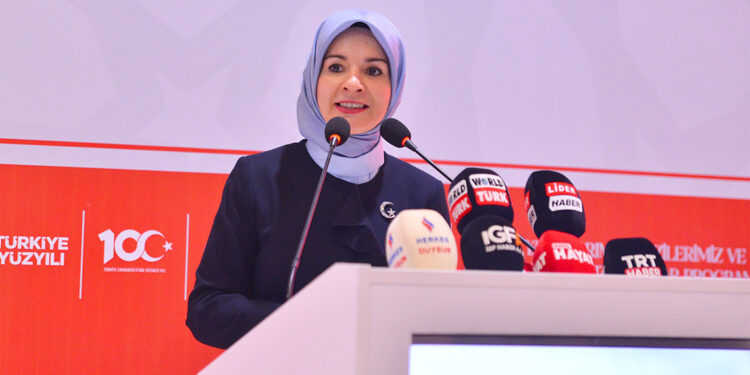 Kamuda 49 bin 901 şehit yakını istidam edeceğiz