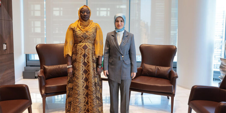 Bakan Göktaş, Coulibaly Mariam Maıga ile bir araya geldi