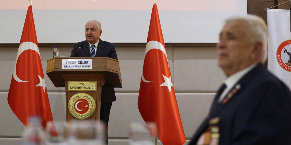 Milli Savunma Bakanı Yaşar Güler, "Kahraman Mehmetçiğimizin ve güvenlik kuvvetlerimizin ortaya koyduğu üstün fedakarlıklar ve gayretler neticesinde, terörle mücadelede büyük başarılar elde edildi. Yurt içinde ve sınır ötesinde icra edilen etkili operasyonlar ile terör örgütüne ağır darbeler vuruldu" dedi.