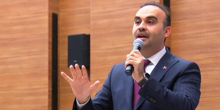 255,8 milyar dolarla ihracatta tarihi bir rekora imza attık