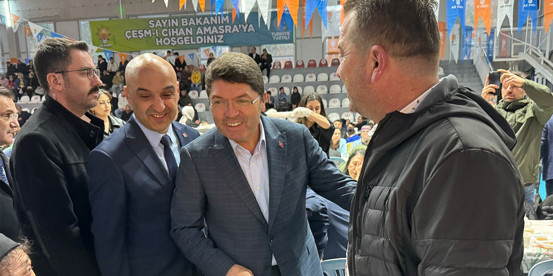 Adalet Bakanı Yılmaz Tunç, “Bugün yine İsrail, mübarek ramazanda bir ailenin üzerine bomba atıyor ve 36 Filistinli maalesef şehit edildi. Aylardır dünyanın gözü önünde bir insanlık dramı yaşanmaya devam ediyor. Ama buna ses çıkarabilen sadece Türkiye var, Recep Tayyip Erdoğan var. Dünyada mazlumun yanında olmaya devam edeceğiz" dedi.