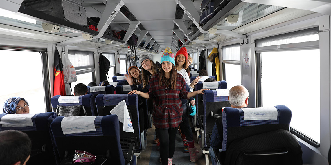 Turistik Doğu Ekspresi'nde 11 bin 611 yolcu seyahat etti