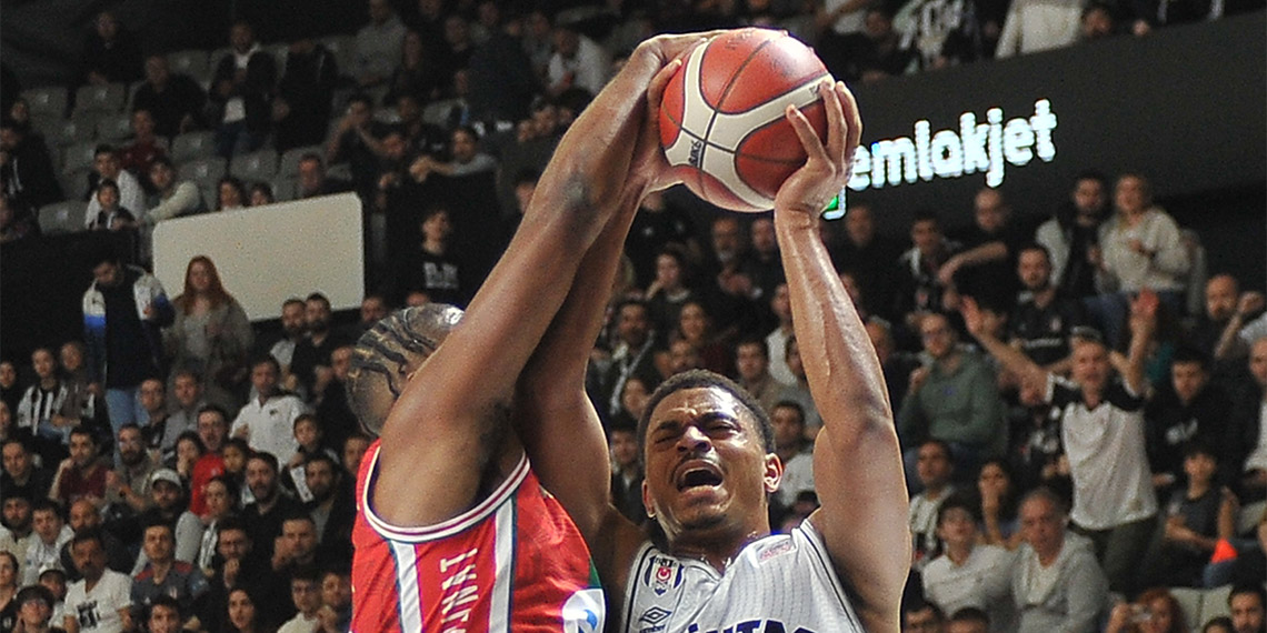 Beşiktaş Emlakjet-Pınar Karşıyaka'yı yendi