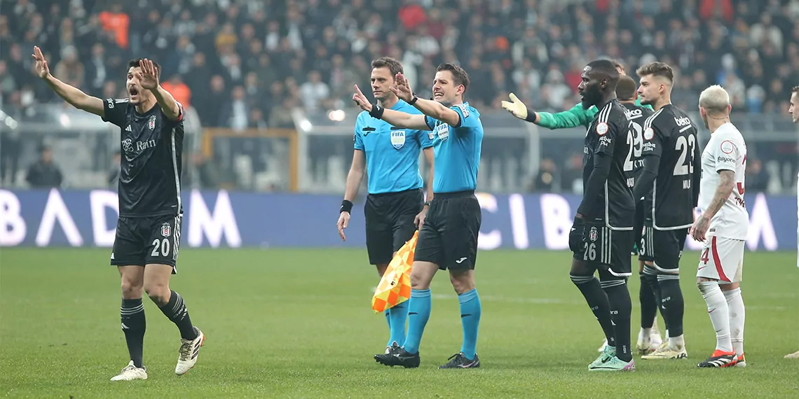 Galatasaraylı futbolcu kerem aktürkoğlu, “zor bir deplasmandan güzel bir galibiyet aldık. Takım arkadaşlarımın emeğine ve yüreğine sağlık” dedi.