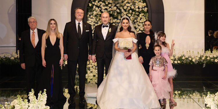 Hüseyin Yücel ile Nurşah Adalı dünya evine girdi