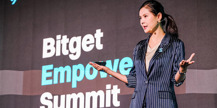 Kadınların liderlik pozisyonlarına ulaştığı bir gelecek hayal ediyoruz