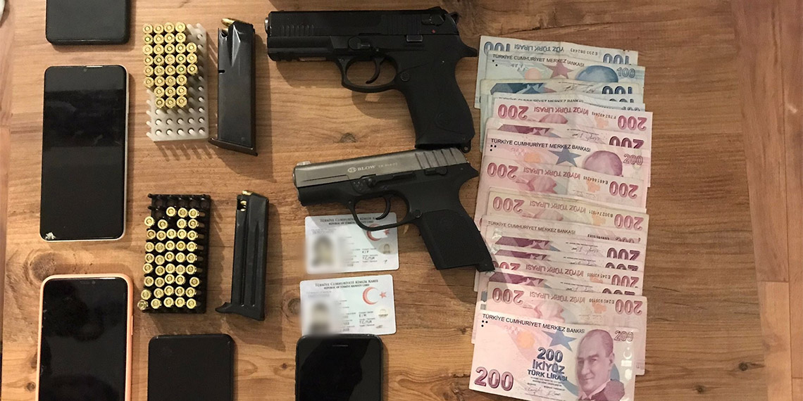 Bursa merkezli 4 ilde, fuhuş çetesine yönelik operasyonda fuhşa zorlanan 25 kadın, 8 Mart Dünya Kadınlar Günü’nde düzenlenen operasyonlarla kurtarıldı, 31 şüpheli gözaltına alındı.