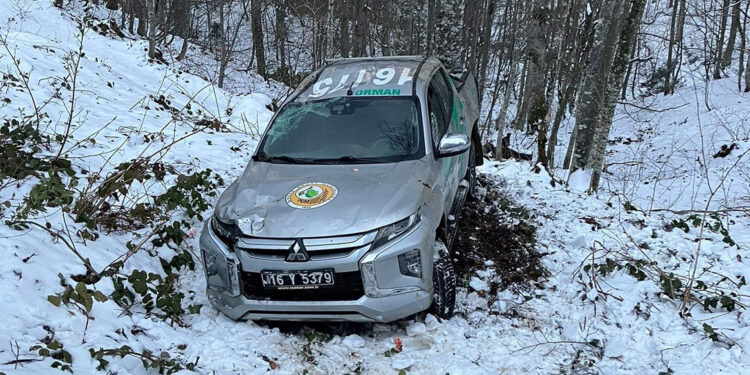 Bursa Orman İşletme Müdür Yardımcısı ve 4 personel kaza yaptı