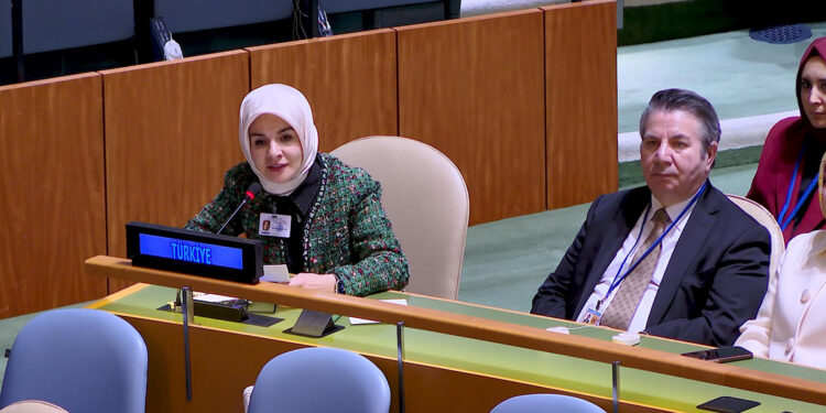 Bakan Göktaş İsrail'i protesto etti