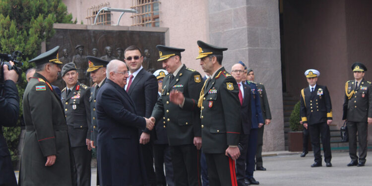 Bakan Güler, Azerbaycan Savunma Bakanı ile görüştü