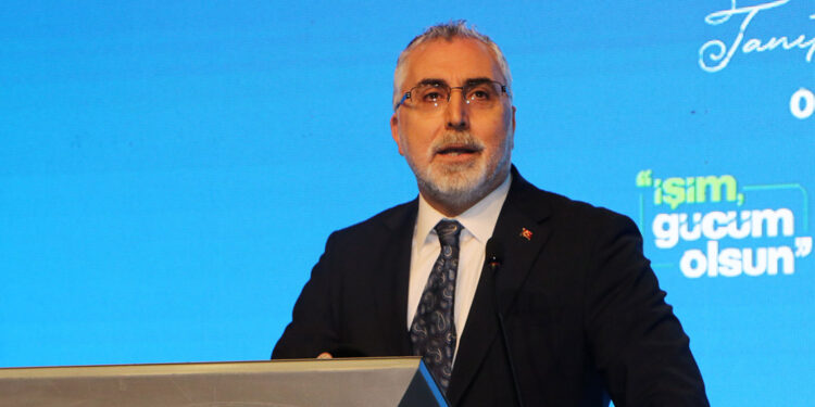 Bakan Işıkhan, İş Pozitif Tanıtım Programı'nda konuştu