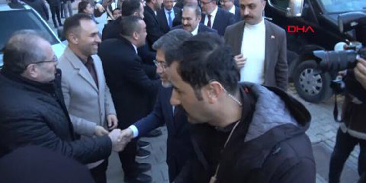 Bakan Yumaklı iftara katıldı